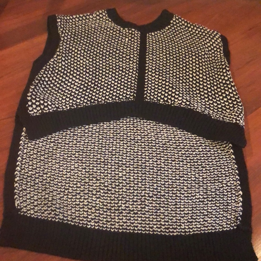 BCBG sweater
